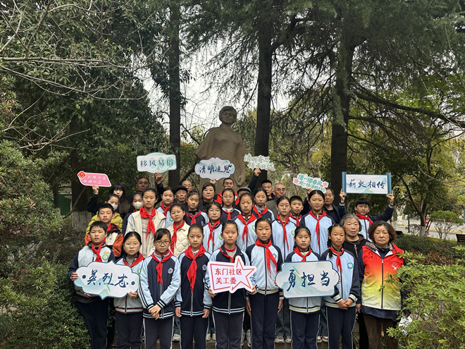 【松陵街道】祭英烈承风骨 传薪火育新人.jpg