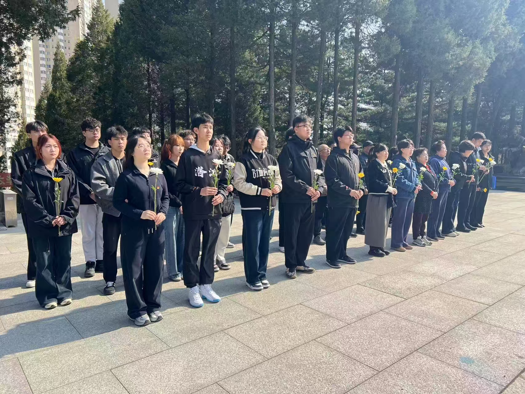 微信图片_20260331121405_889_95.jpg