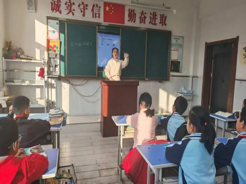 阳明小学送教下乡活动1_副本.png