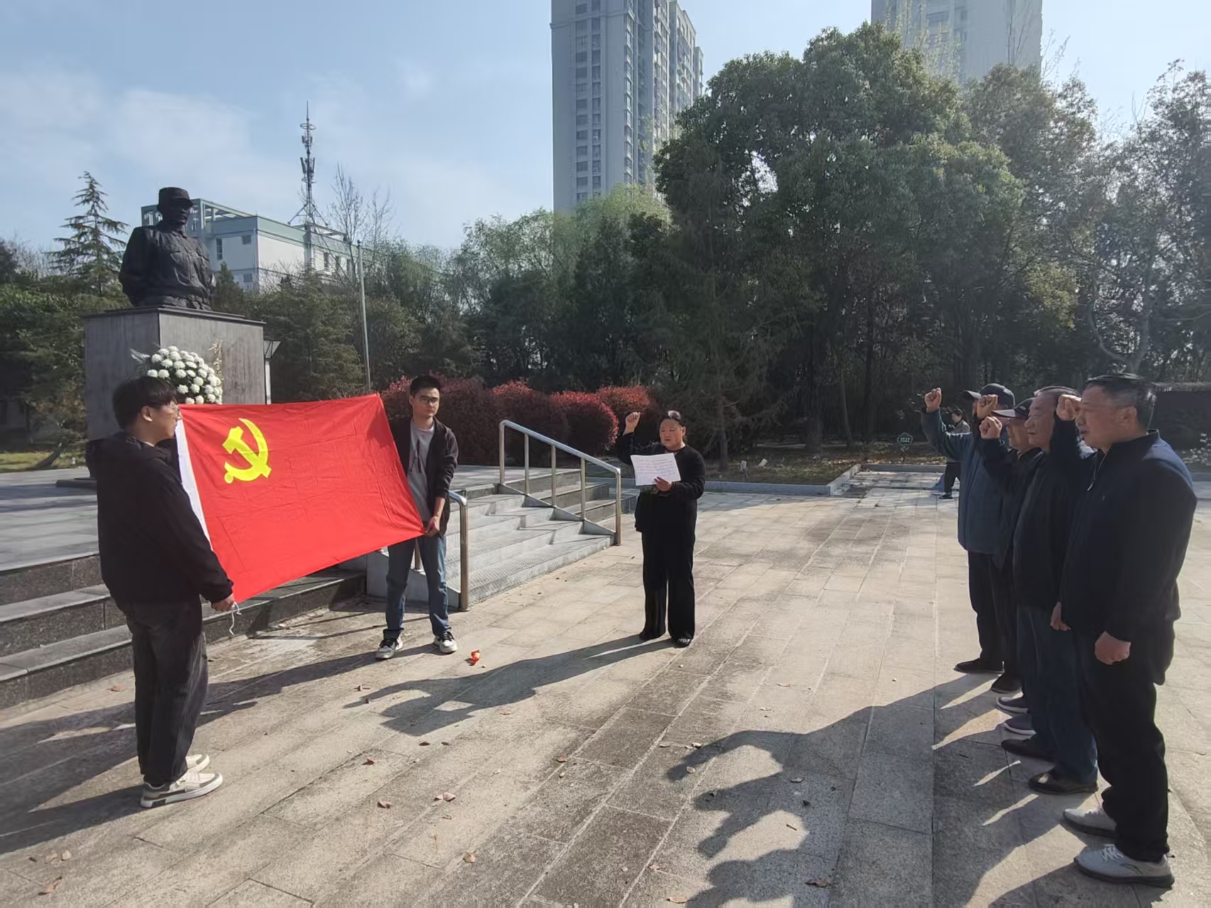 “五老”红色教育3.jpg