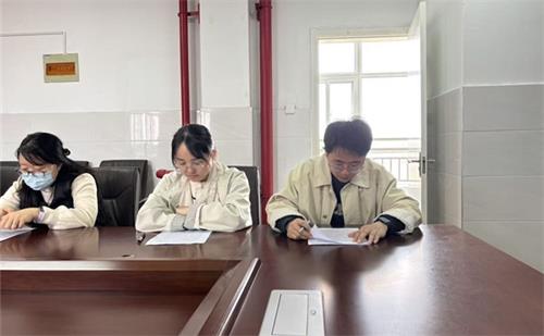 790bf717ab8eb5b7e316f5d4304f40e0_看图王.jpg