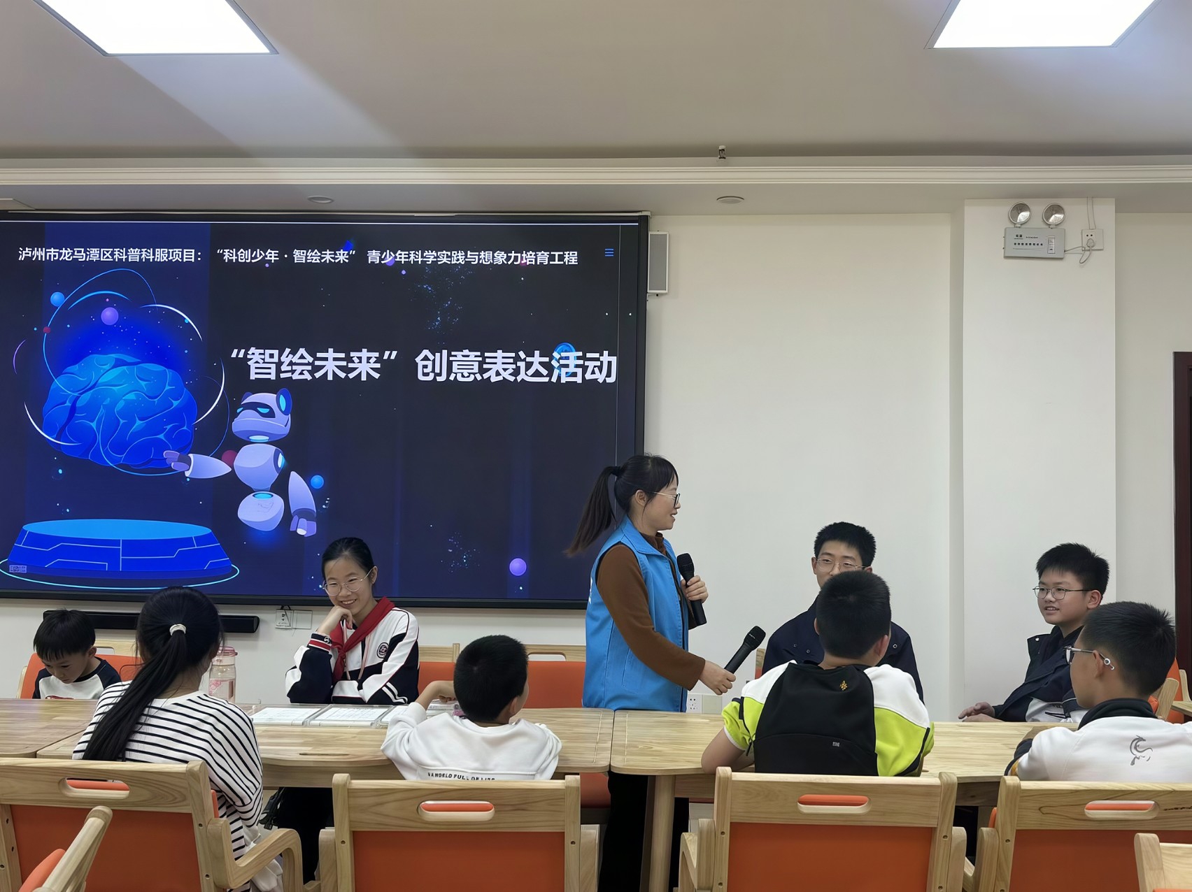 2c1904eea8a470d4b3fe74dc903bda54.jpg