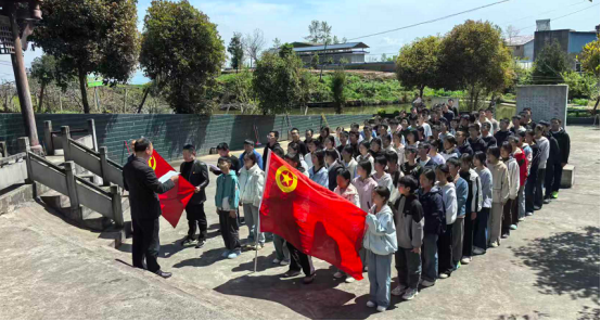 高坡.png