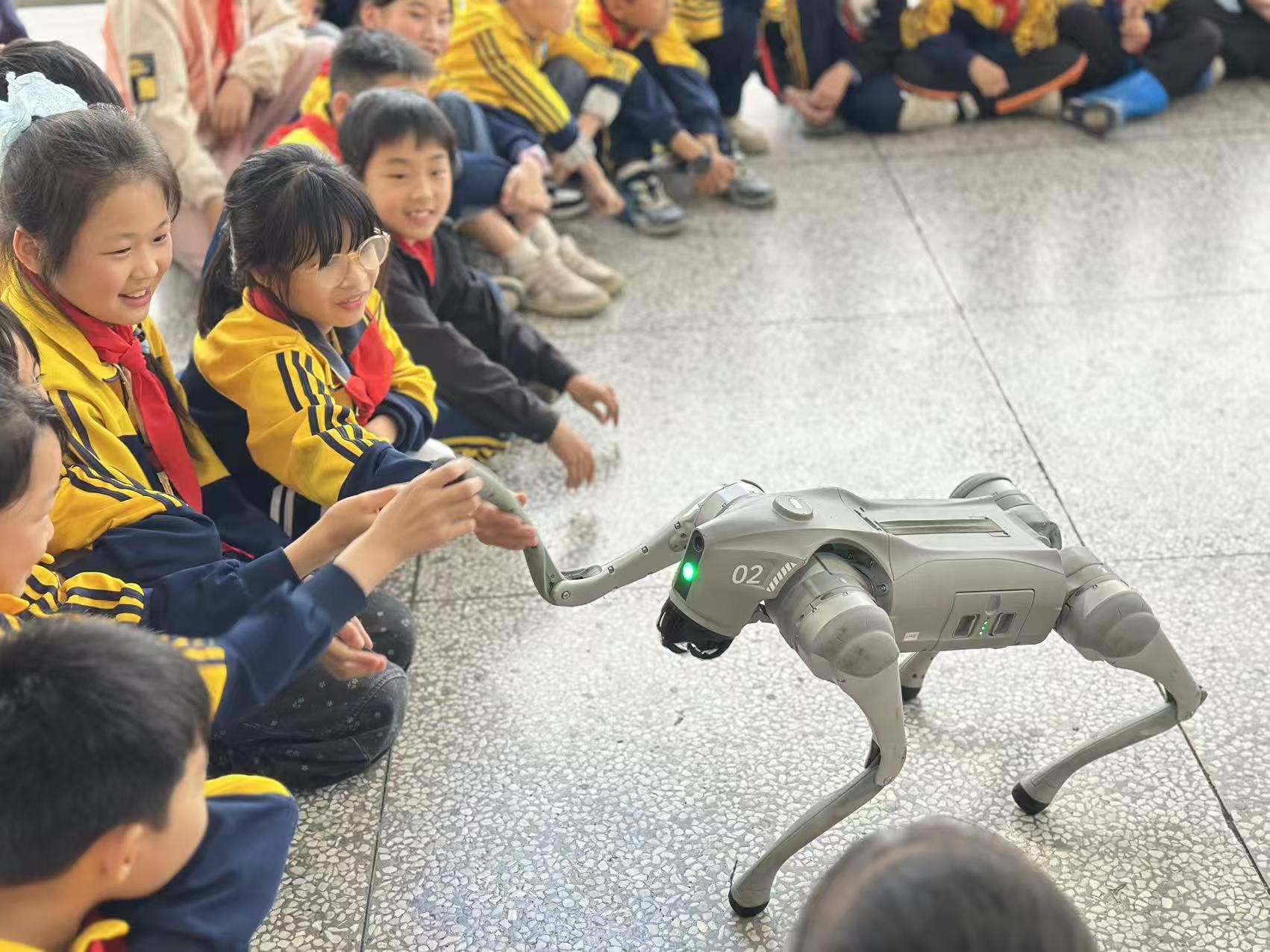1776325354189100.jpg 1学校动态照片.jpg