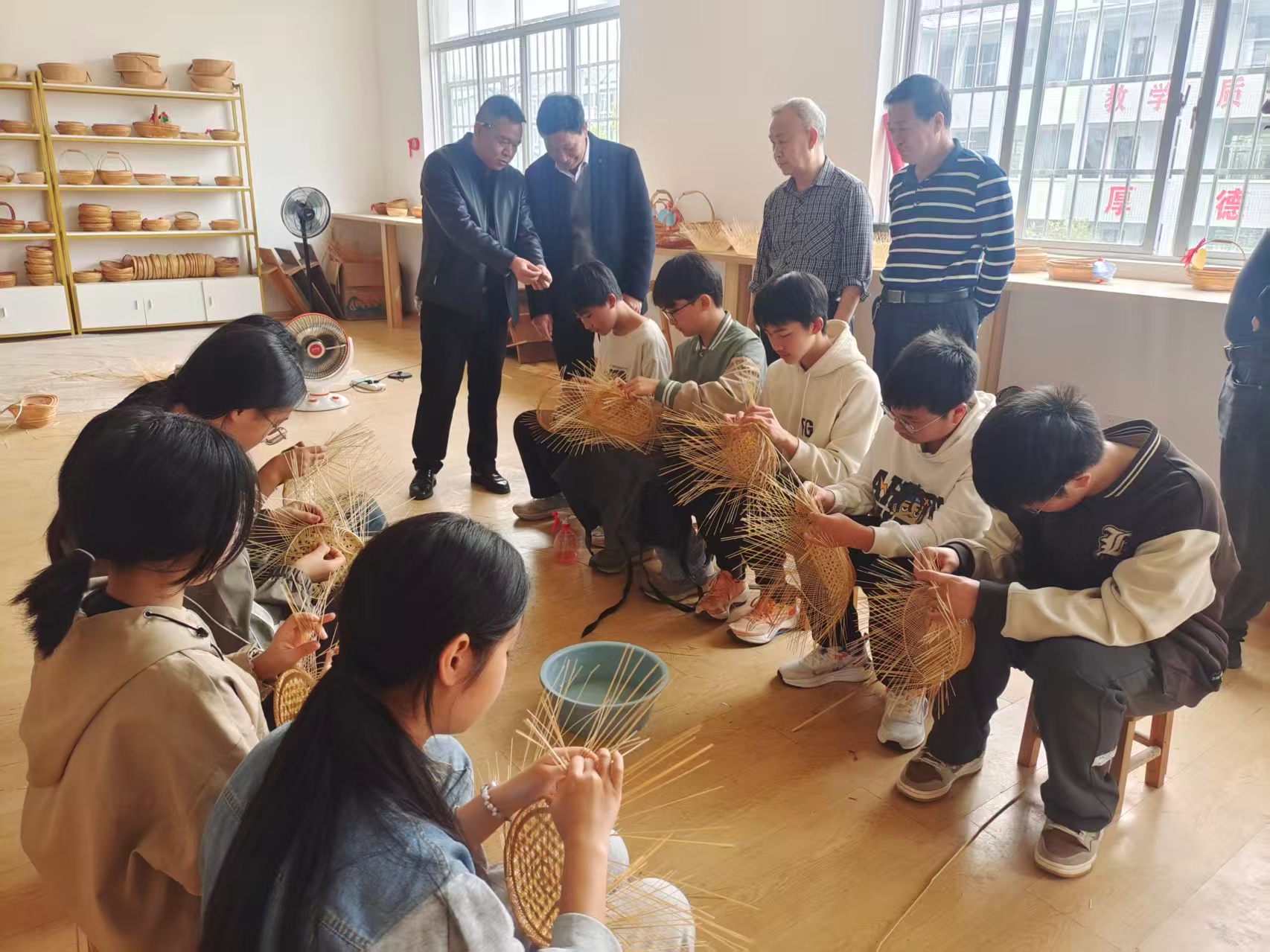 微信图片_20260420120229_331_30.jpg