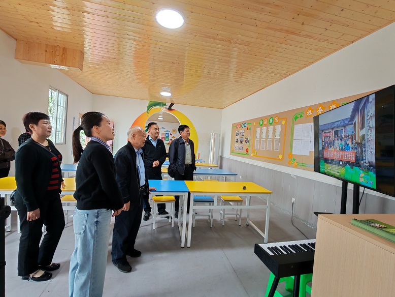 4月14日骑龙镇东部片区会2.jpg