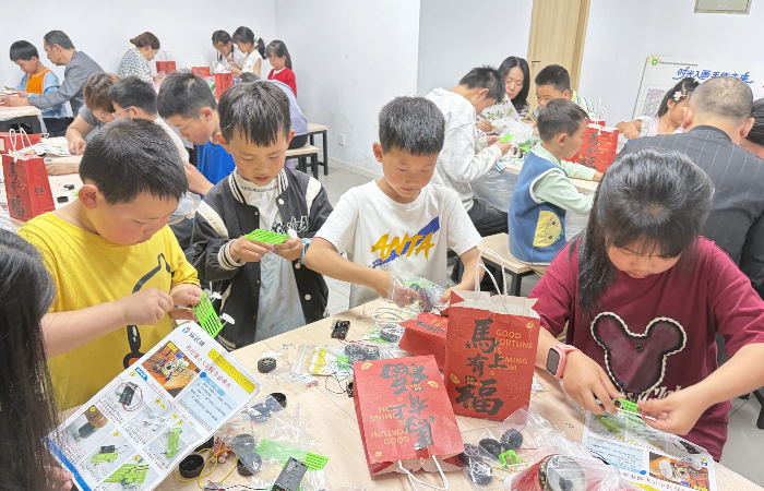 141754icfaiz2zi02241it.jpg