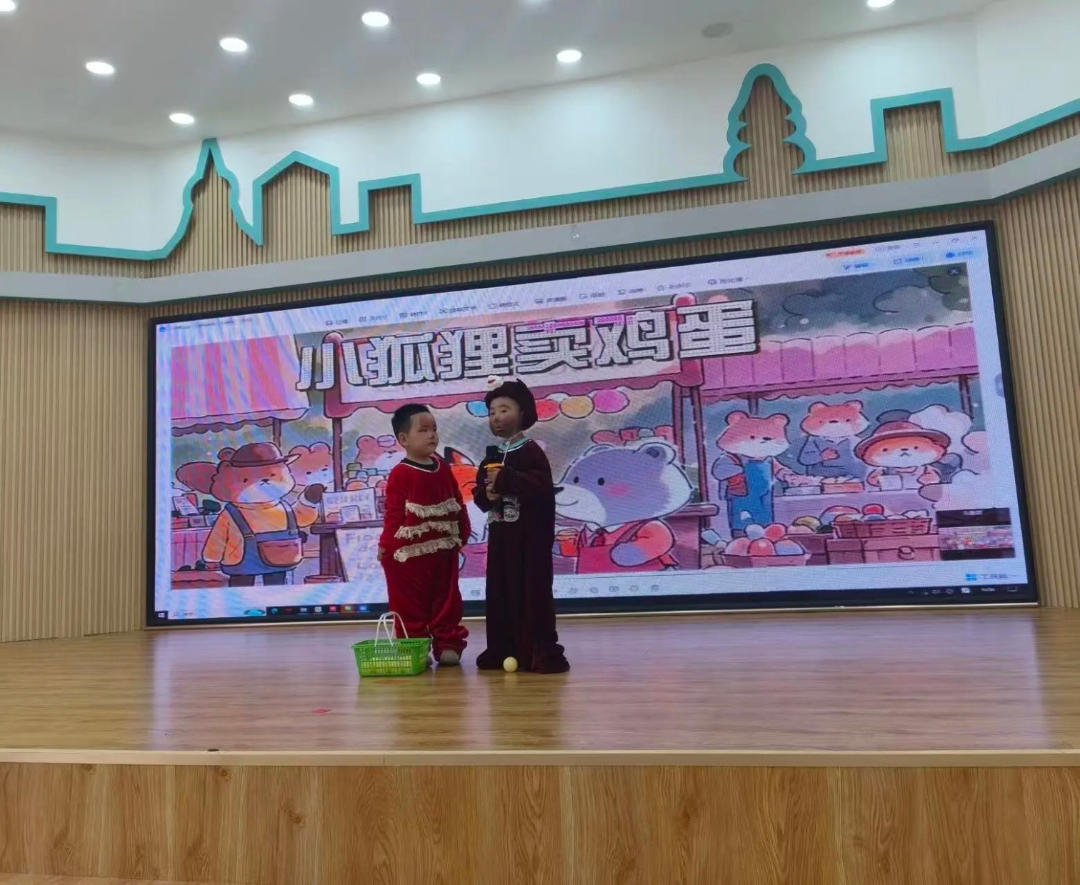 第二幼儿园举办“书香润童心，故事伴成长”幼儿故事大赛活动照片3_副本.jpg