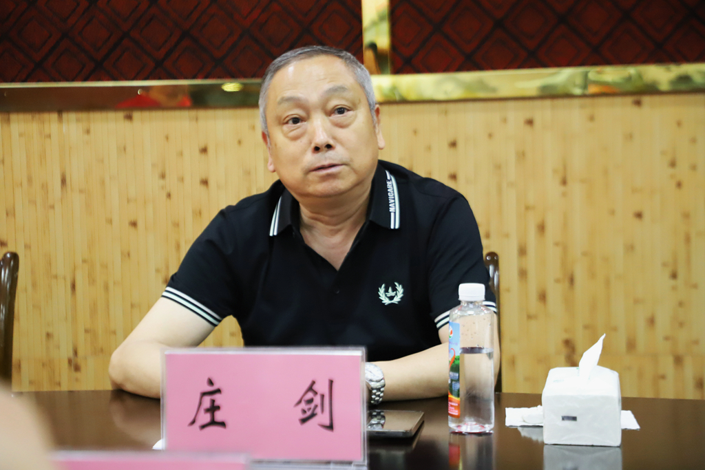 座谈会9.jpg