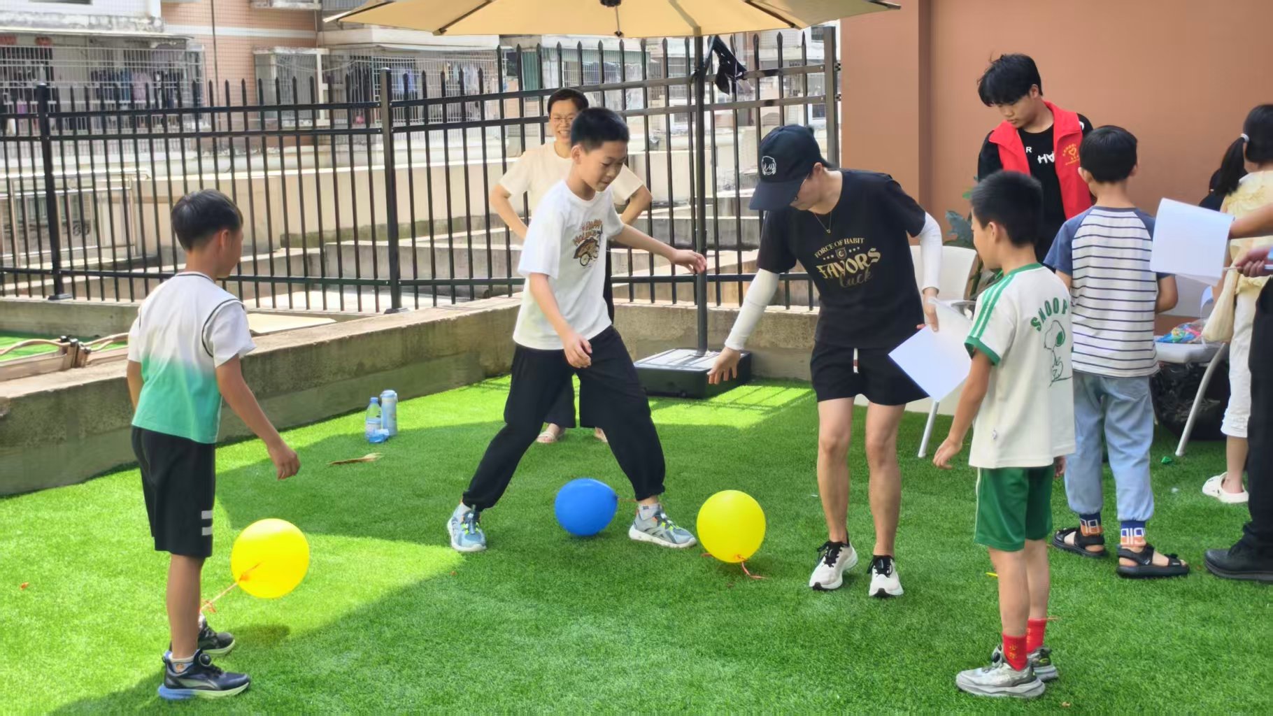 心向阳光，社区同行 芗城区学生心理健康宣传教育进社区活动温暖启幕3.jpg
