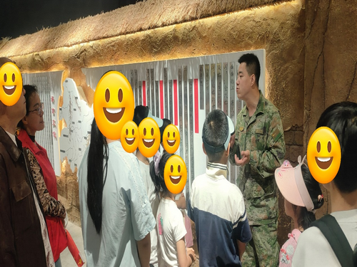 崔大姐工作室开展儿童节系列公益活动3_副本.png