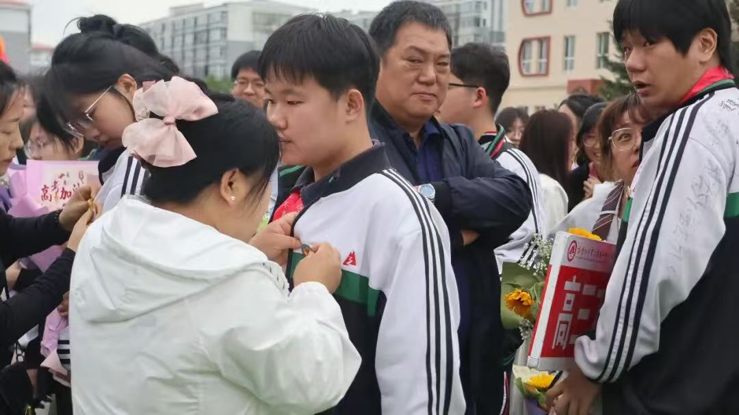 1780659178376420.jpg 微信图片_20260605192202_1093_76.jpg