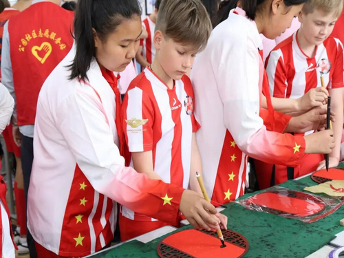 1780891196780618.png 照庆小学中俄文化交流活动5_副本.png