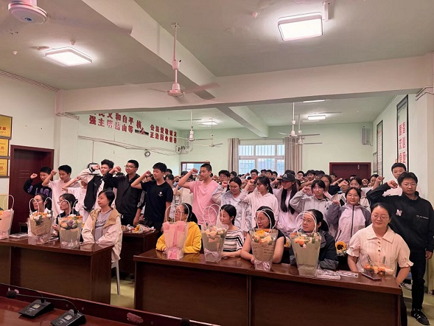 长滩学校3.jpg