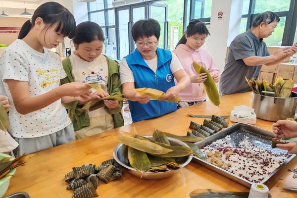 常绿1(1).jpg