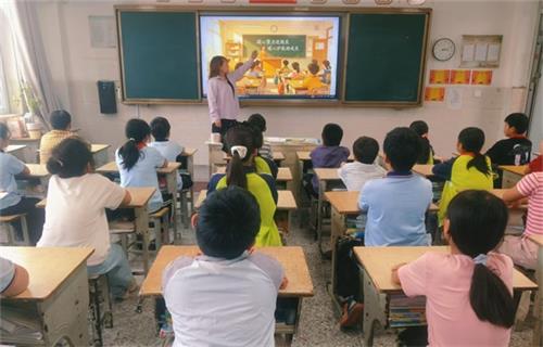 a8f65ae7d92e34d929c52b30b706acd0_看图王.jpg