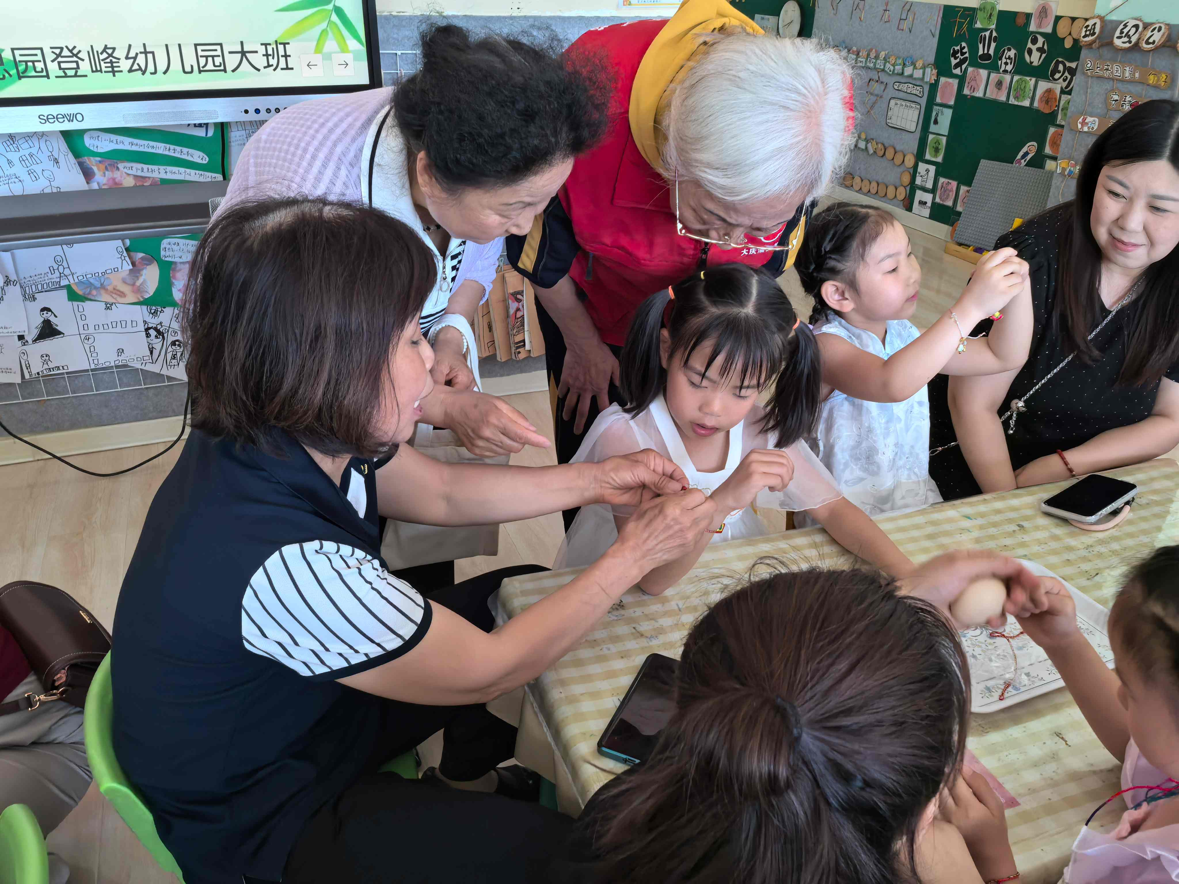 幼儿园活动4.jpg
