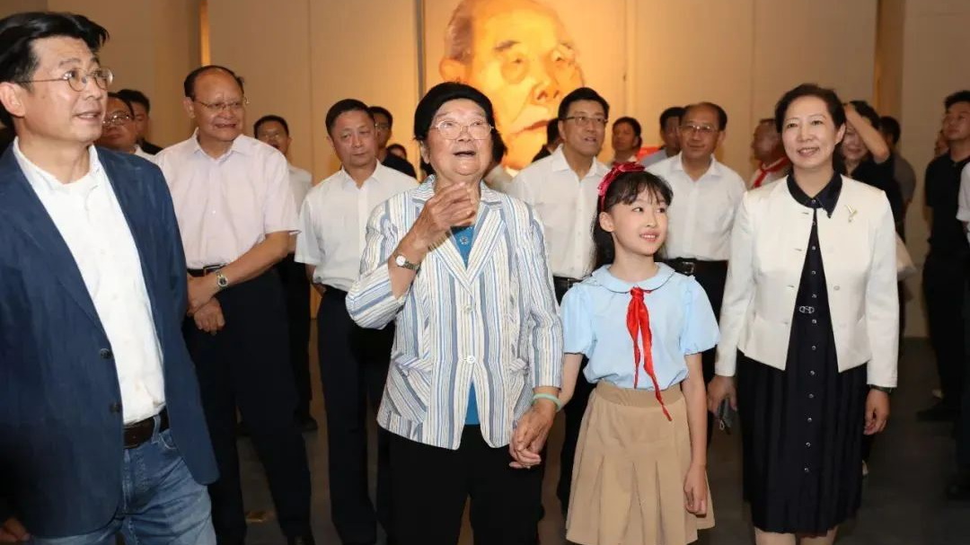 传承红色基因 弘扬长征精神《英雄礼赞》——“老红军的故事”系列活动在陕西省延安市启动