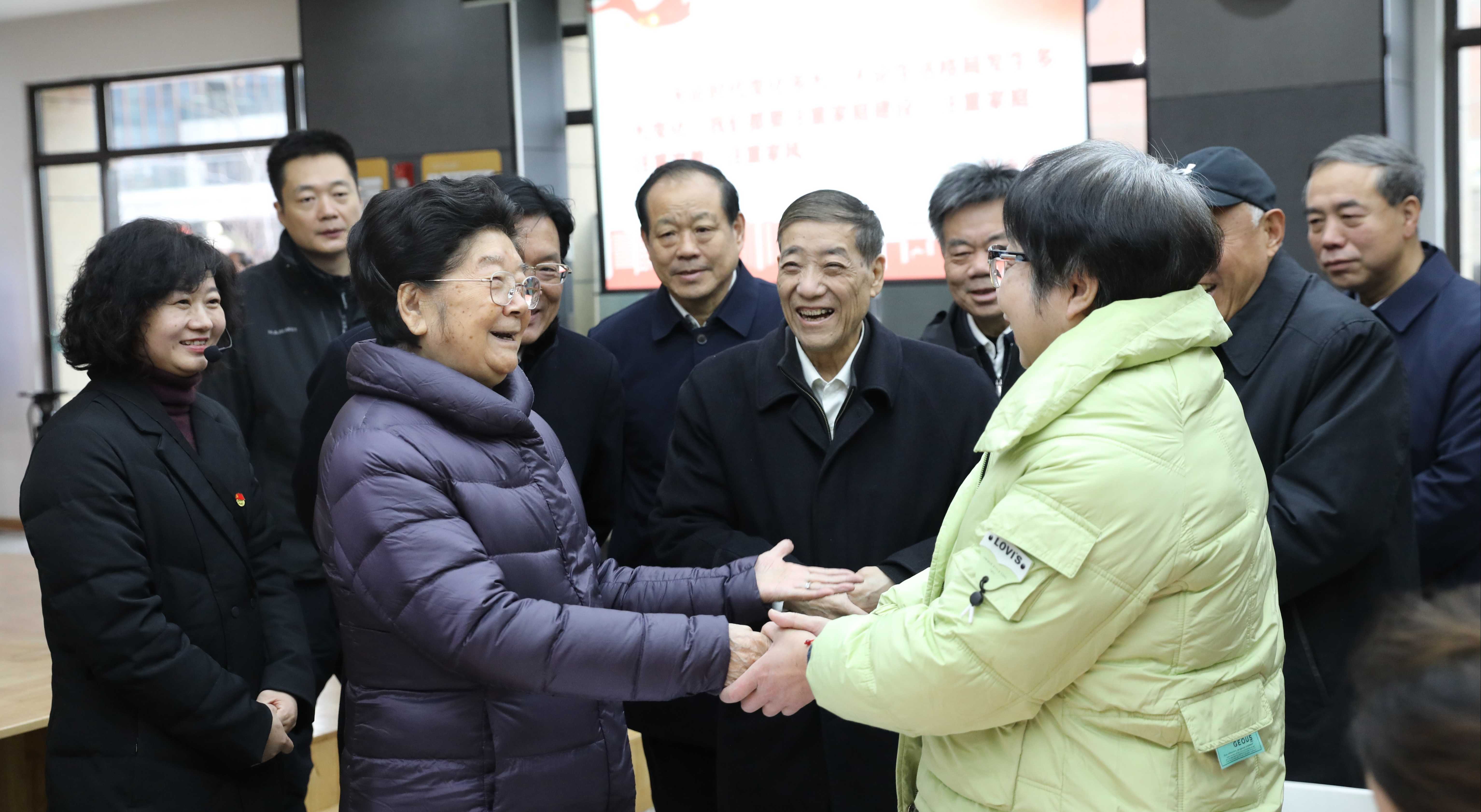中国关工委主任顾秀莲到湖北省调研关心下一代工作