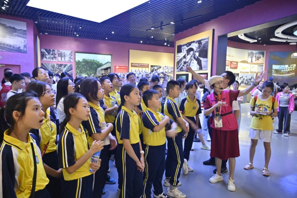 1722497408918209.jpg 深圳2.jpg
