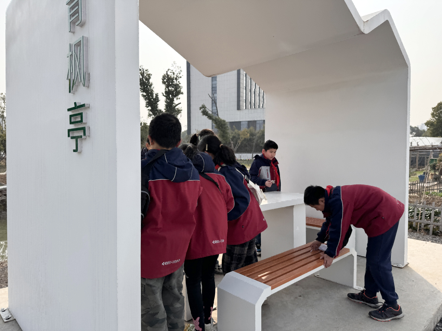 1740640197472946.png 图片 3.png