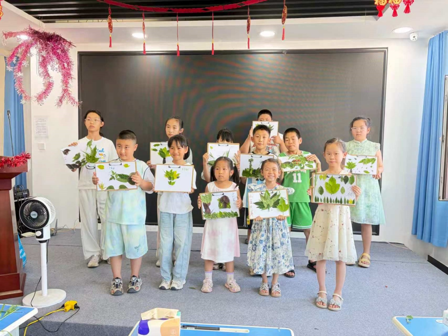 巧手拾自然 童心聚团结——内蒙古自治区赤峰市元宝山区平庄城区街道吉祥社区关工委深耕青少年民族团结教育