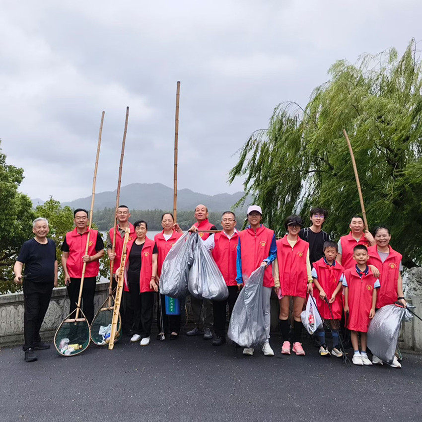 千里赴杭护碧水 志愿精神绽西湖——内蒙古赤峰市元宝山区草原兰哈达关工委“五老”谱写蒙浙志愿服务篇章