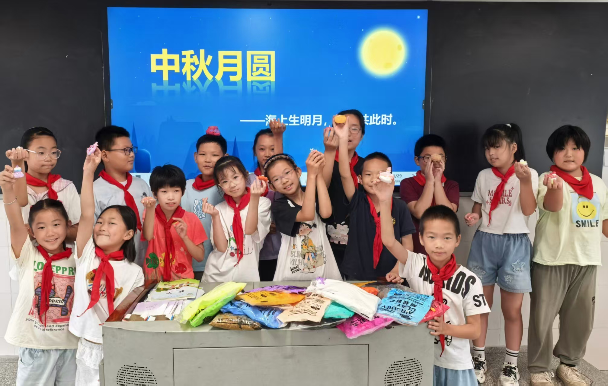 月满中秋润童心 民俗雅趣传古韵——江苏省南通市如东县曹埠镇孙窑小学开展中秋主题实践活动