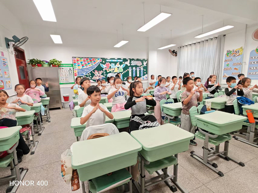 月满中秋 家国同圆——内蒙古自治区赤峰市元宝山区星光小学开展中秋主题系列文化活动