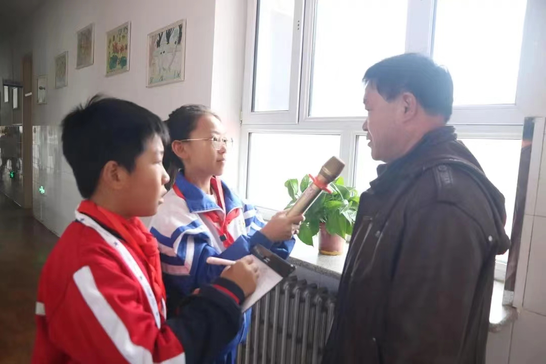 内蒙古赤峰市翁牛特旗乌丹第三小学关工委开展家校共育系列活动