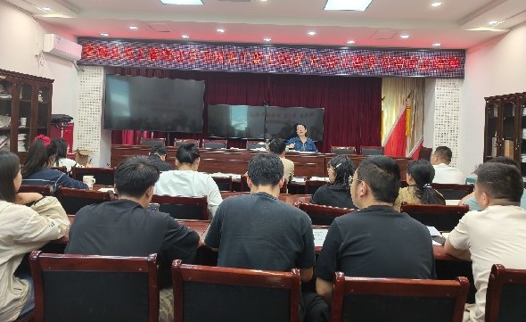 四川省凉山州喜德县关工委传达学习州关工委主任(扩大) 会议暨学习培训会精神