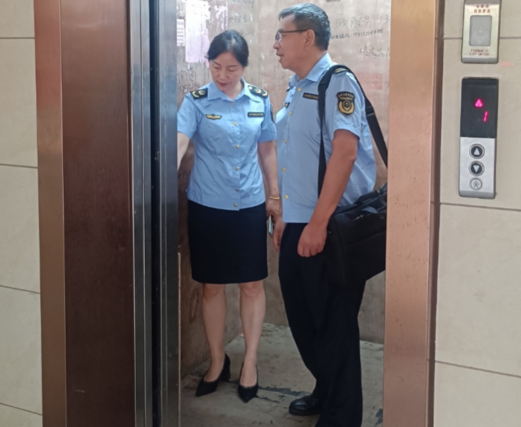 江西抚州崇仁：加强隐患排查保障中高考期间乘梯安全
