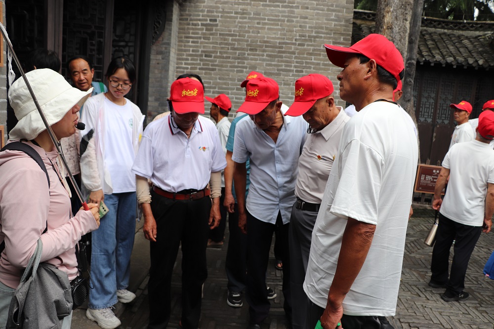 江苏省徐州经开区徐庄镇王楼村关工委： 追寻伟人足迹，传承红色基因
