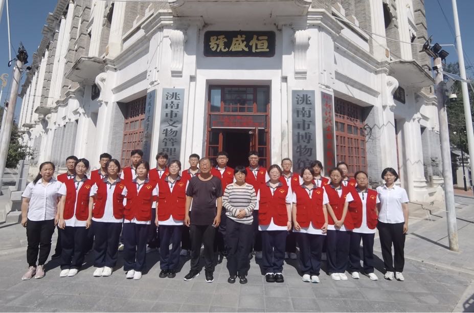 吉林省洮南市团结街道安逸社区关工委开展青少年“学党史 爱家乡”主题实践活动