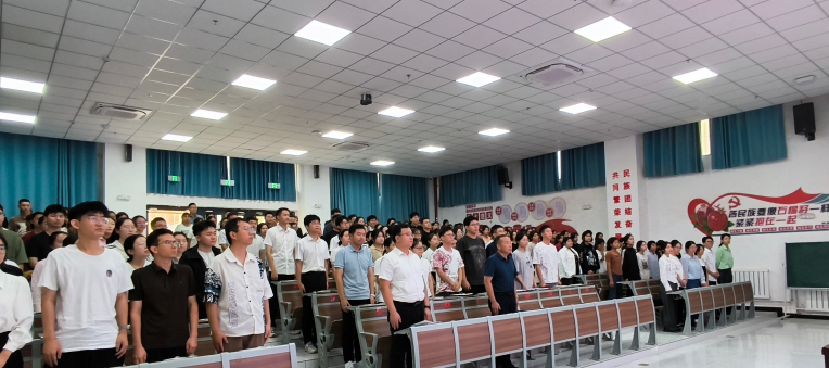 学习党的二十大三中全会精神  汲取奋进力量 ——兵团关心下一代委员会常务副主任吴新平赴第三师图木舒克市开展主题宣讲