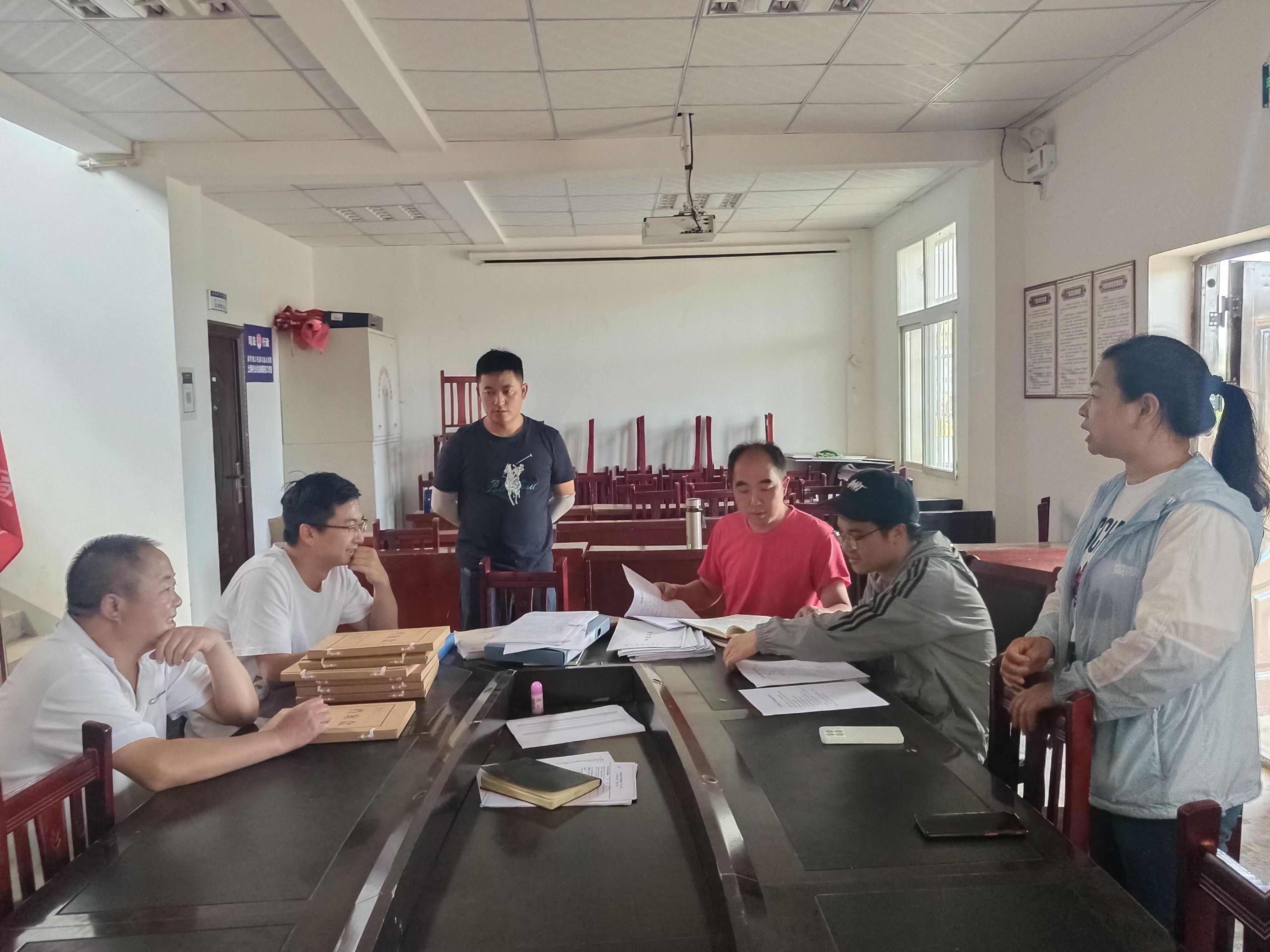 四川省凉山州盐源县关工委到龙塘镇开展基层关工委建设情况调研活动