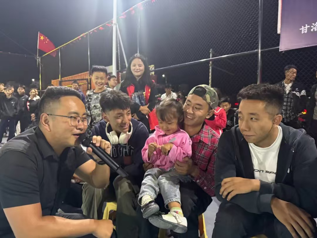 逐梦篮球，共话青春——青年夜校第四期圆满落幕