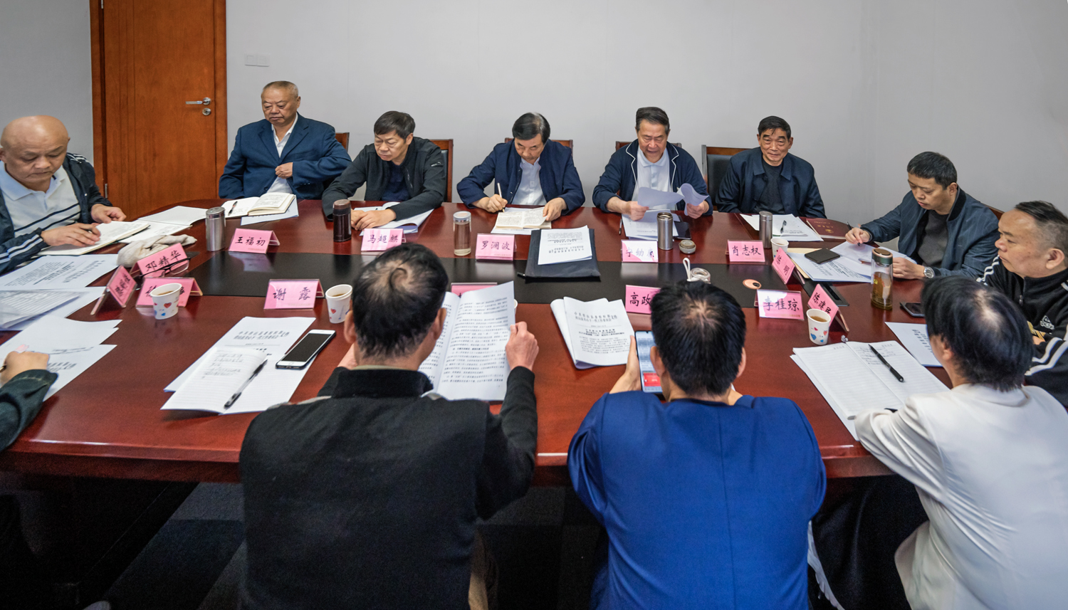 南充市营山县关工委学习贯彻习近平总书记给“银龄行动”老年志愿者代表的回信精神