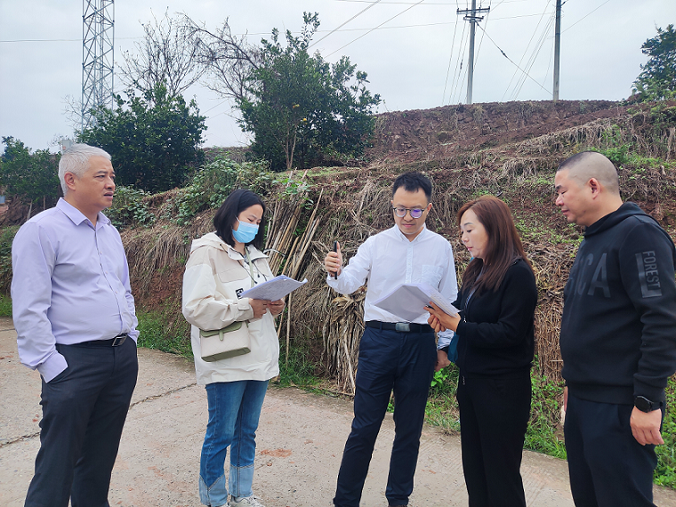 四川省自贡市富顺县开展“三残儿童”走访慰问活动，关爱困境儿童成长
