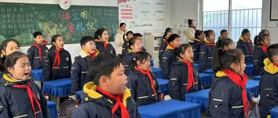 精彩童年 唱响校园 ——江苏省徐州市铜山区建院附小关工委举办唱红歌比赛活动