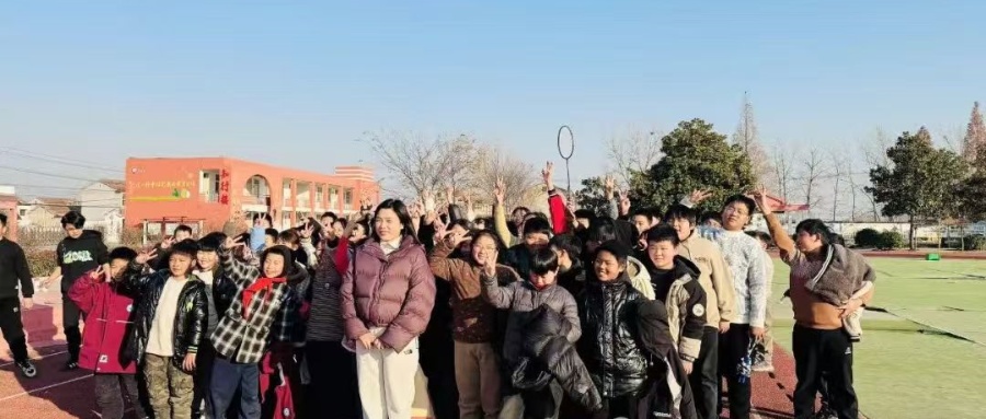 阳光成长，乐享心“晴”——江苏省徐州市铜山区单集镇詹湖小学关工委开展五六年级心理团辅活动