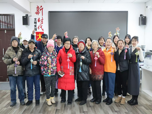 黑龙江省牡丹江市阳明区桦林镇关工委开展 “传承文化 芳香四溢”DIY手工制作香囊活动
