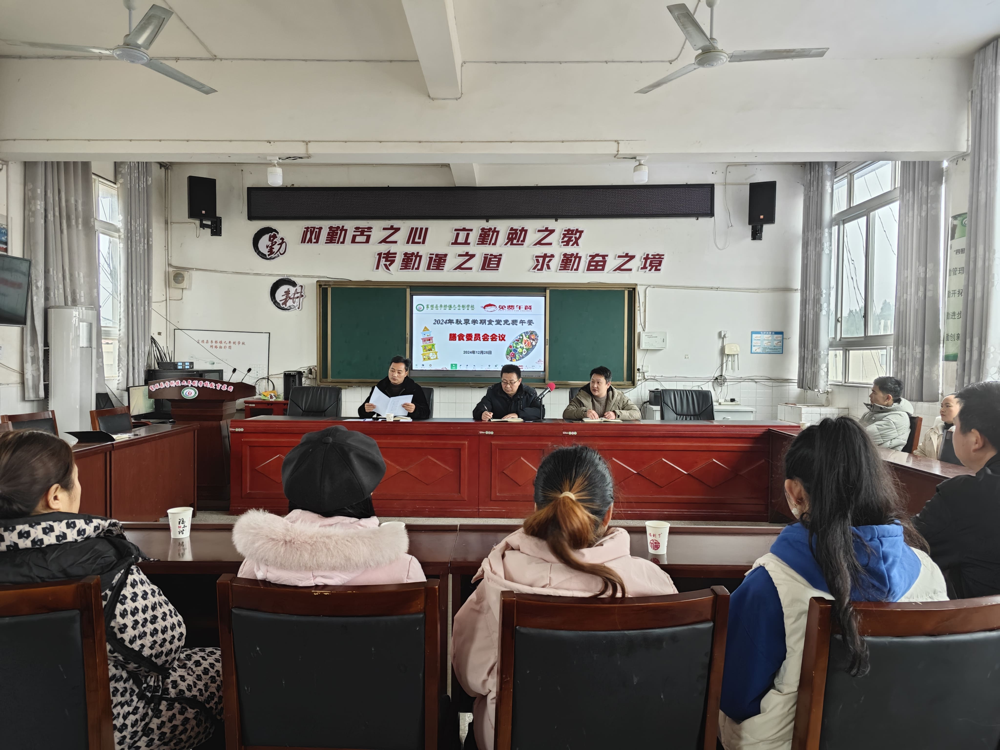 强监督促履职 守护“舌尖上的安全”
