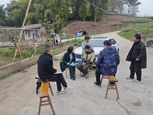 四川省自贡市富顺县骑龙镇关工委联合学校开展送学送教上门活动