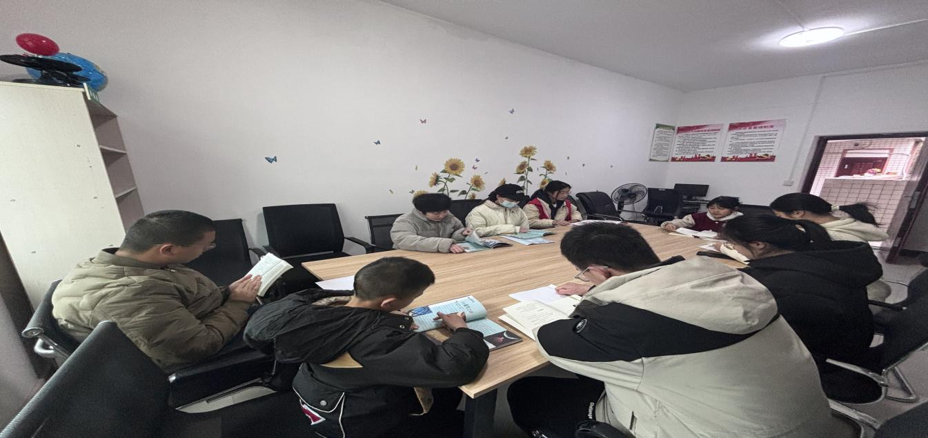 贵州省贵阳市乌当区新创路街道新创社区关工委开展 “书香童年·阅读启航”未成年阅读活动