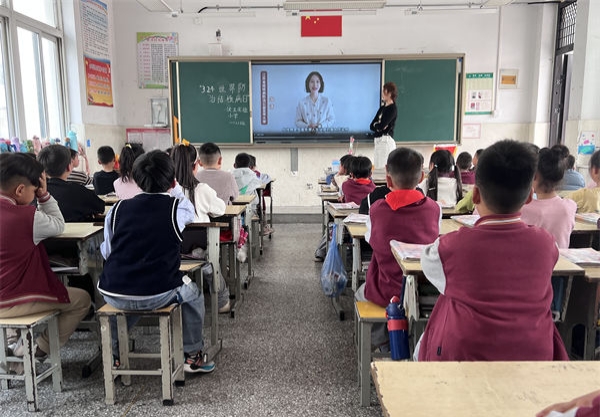 携手防核，守护健康——江苏省徐州市铜山区汉王实验小学关工委开展“世界防治结核病日”宣传活动