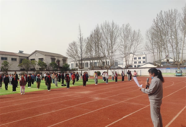 悦享春光，安全无忧——江苏省徐州市铜山区汉王镇虎腰小学关工委开展校园安全主题教育活动