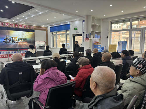 黑龙江省牡丹江市阳明区新兴街道 莲花社区关工小组开展扫黑除恶宣传活动