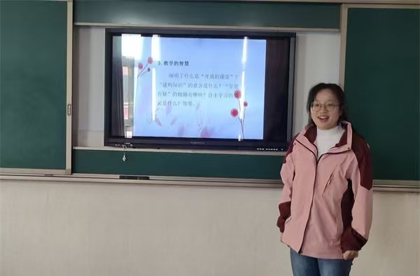 书海无涯，阅读无限——江苏省徐州市铜山区汉王镇刘庄幼儿园关工委开展教师读书分享活动