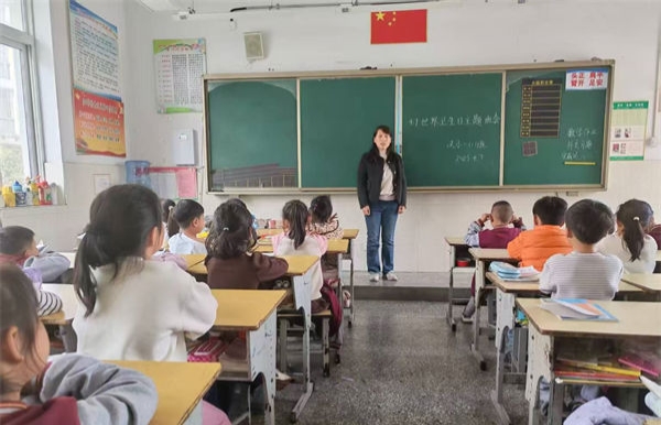 江苏省徐州市铜山区汉王实验小学关工委开展世界卫生日主题教育活动